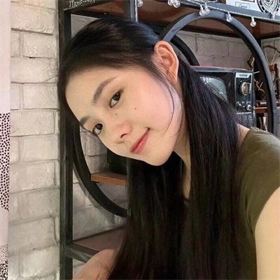 女学生和亨利先生